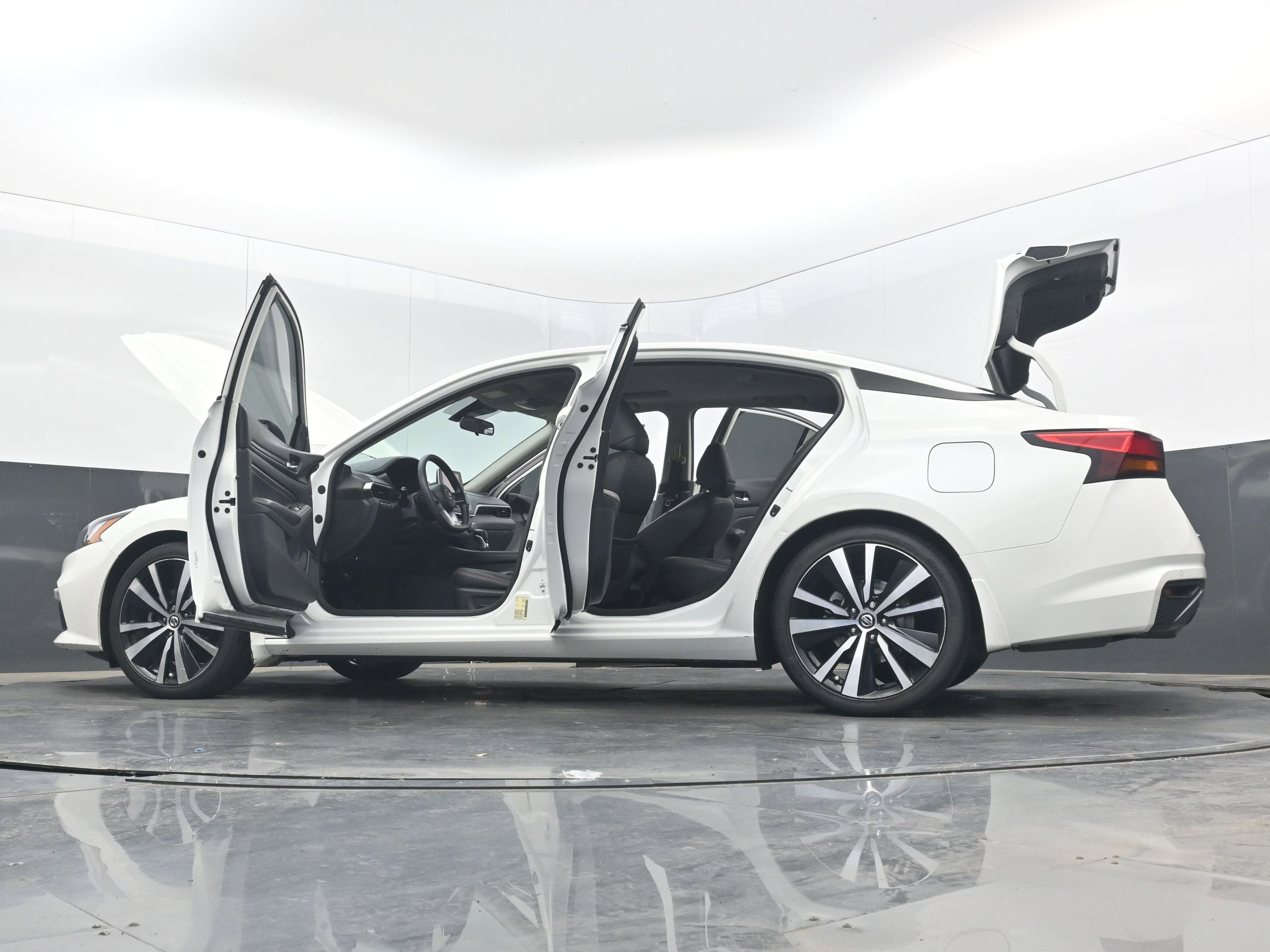 2021 Nissan Altima 2.5 SR