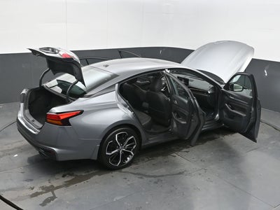 2023 Nissan Altima 2.5 SR