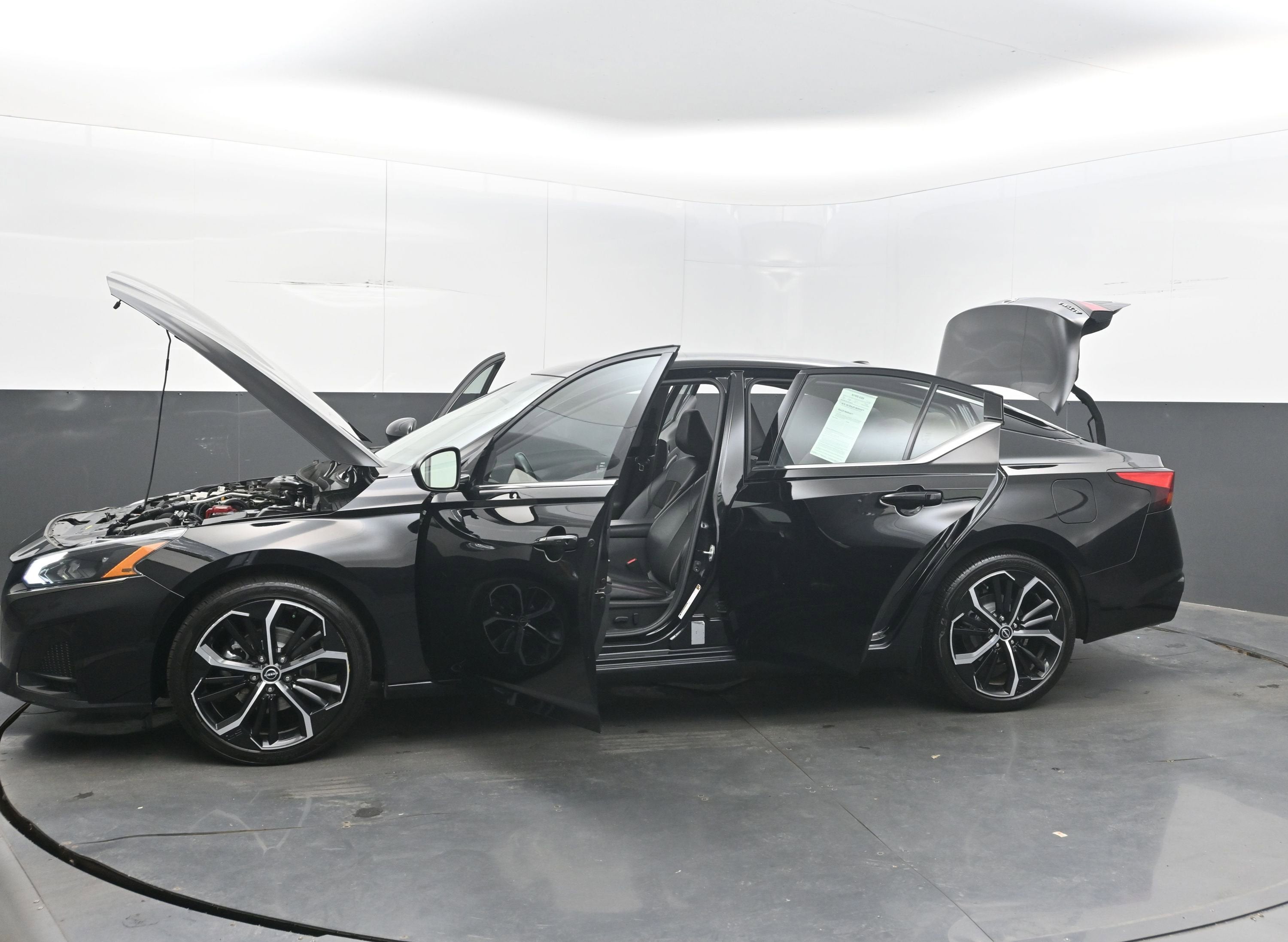 2024 Nissan Altima 2.5 SR