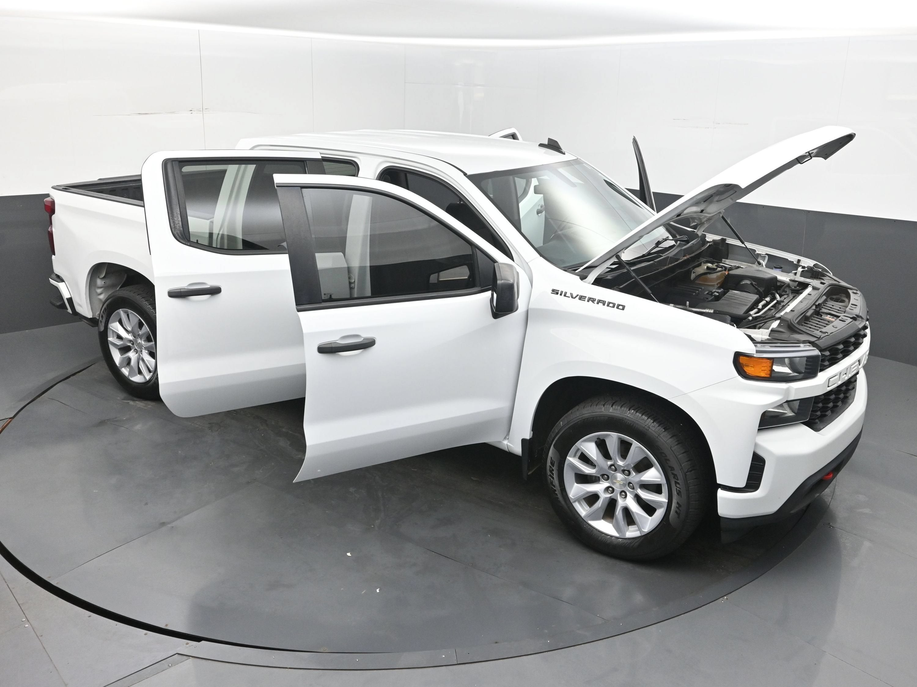 2022 Chevrolet Silverado 1500 LTD Custom