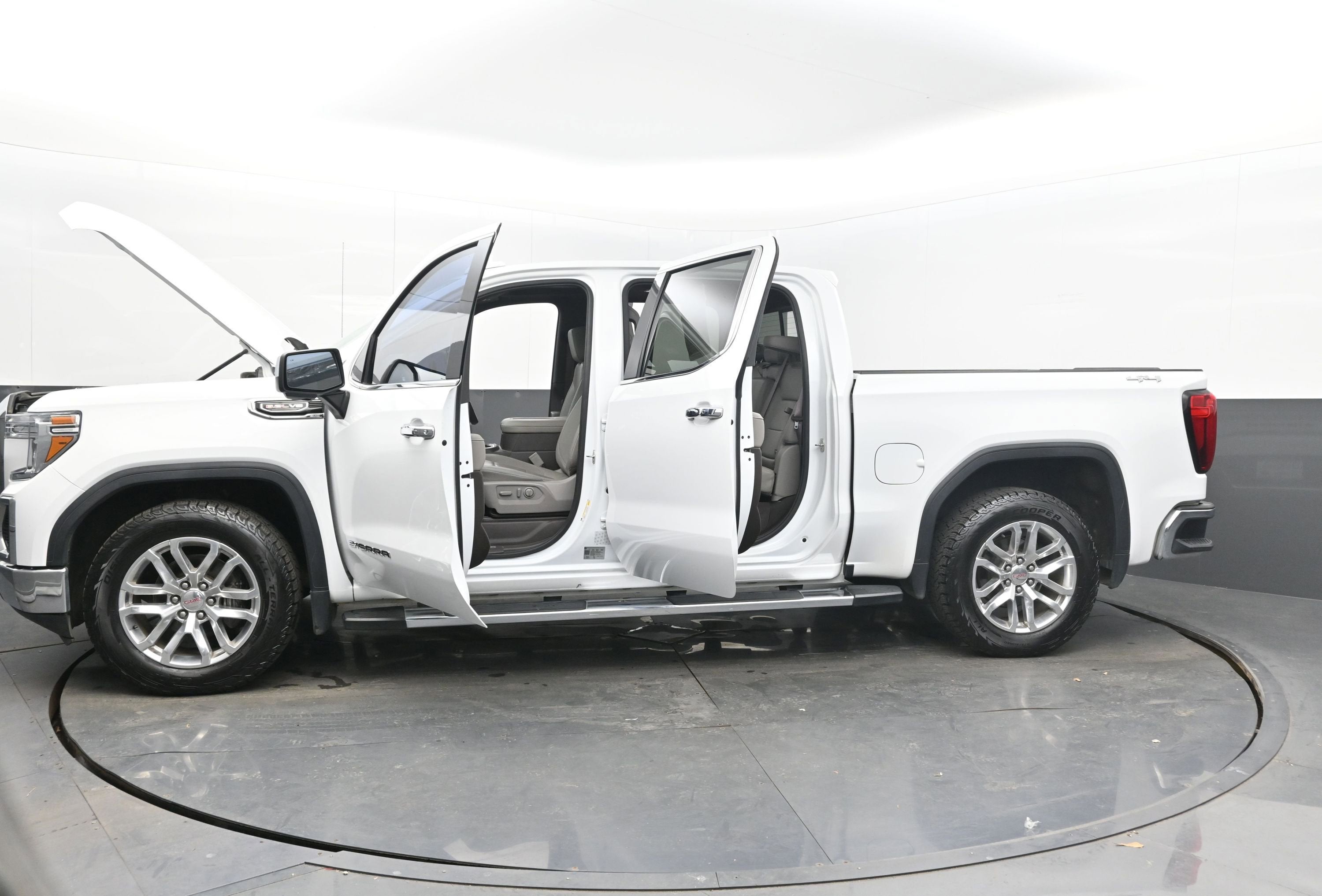 2022 GMC Sierra 1500 Limited SLT