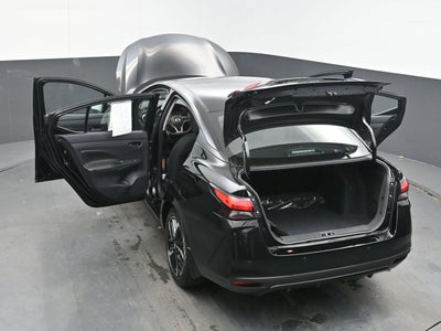 2025 Nissan Versa SR