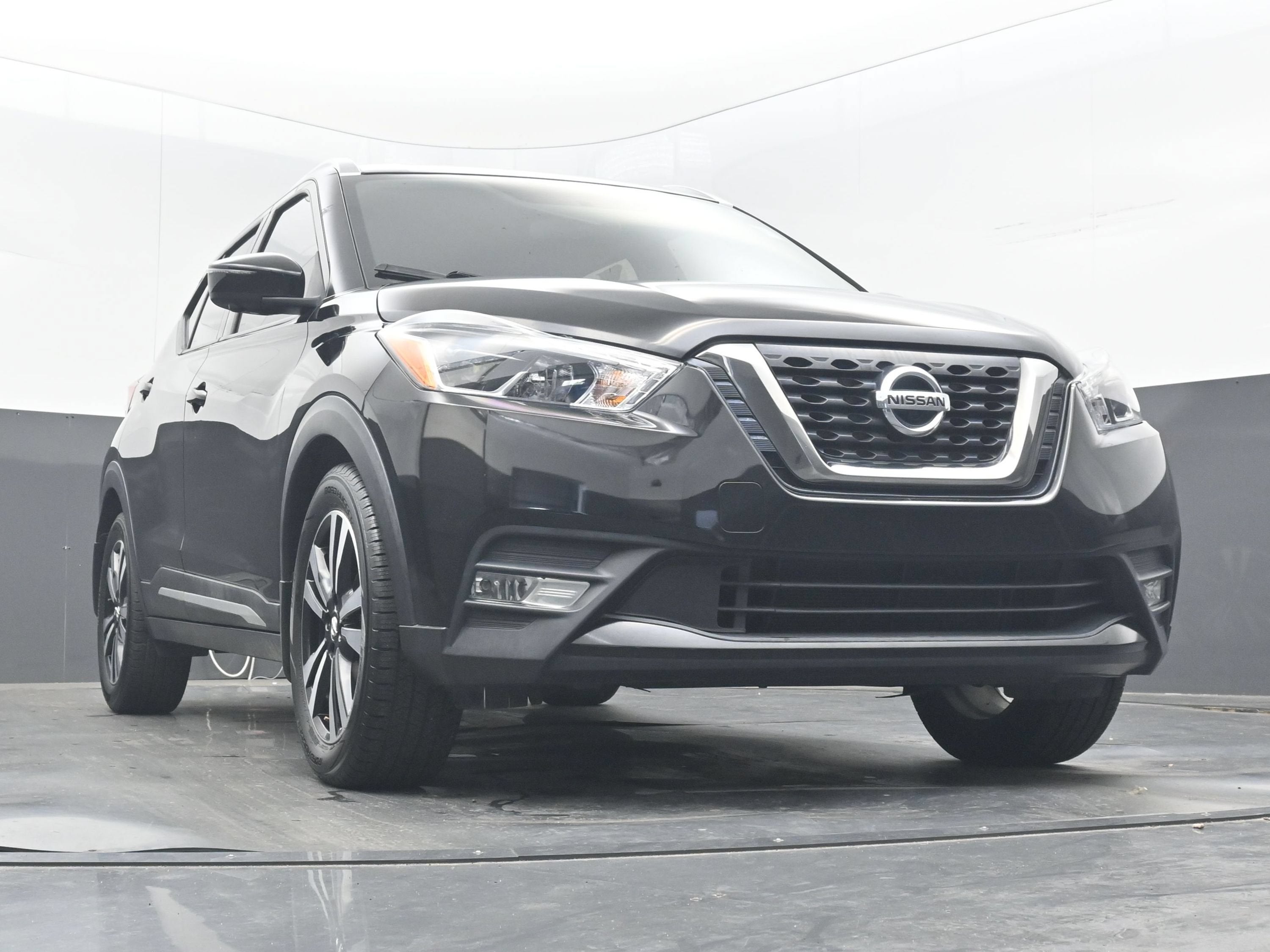 2018 Nissan Kicks SR