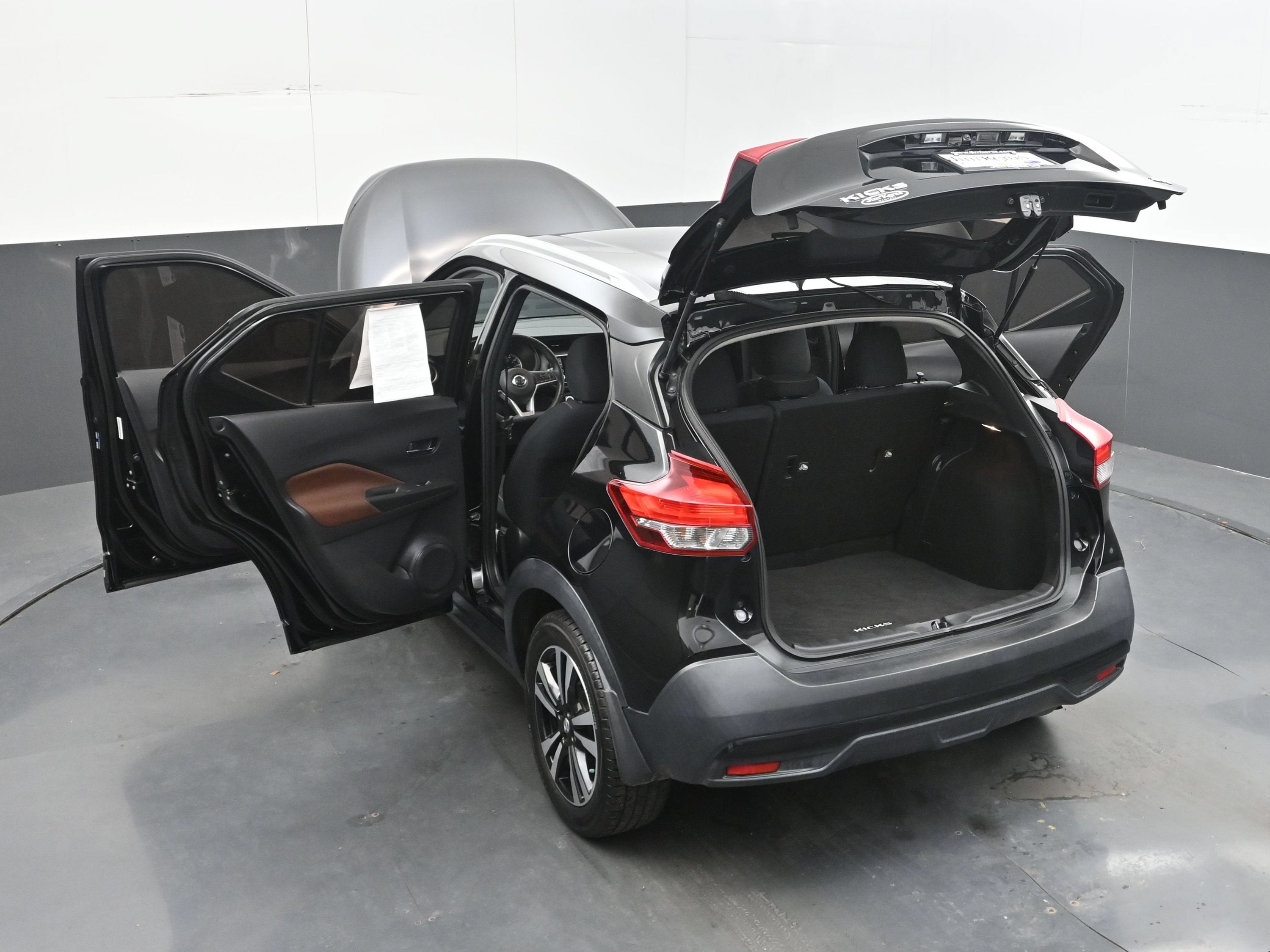 2018 Nissan Kicks SR