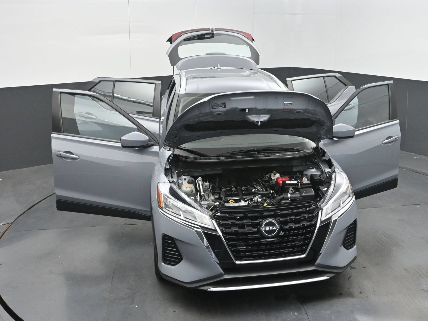 2024 Nissan Kicks SV