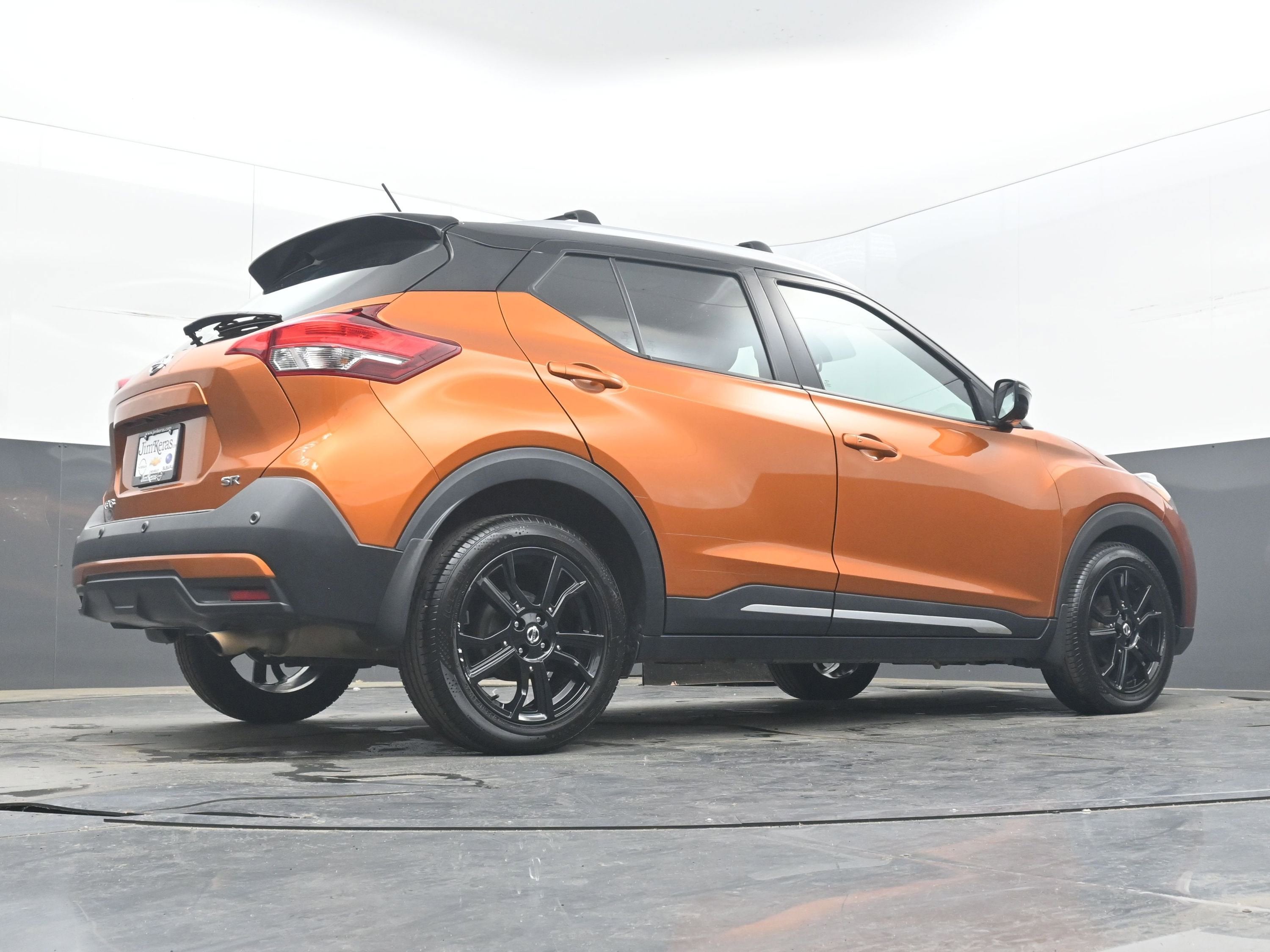 2020 Nissan Kicks SR