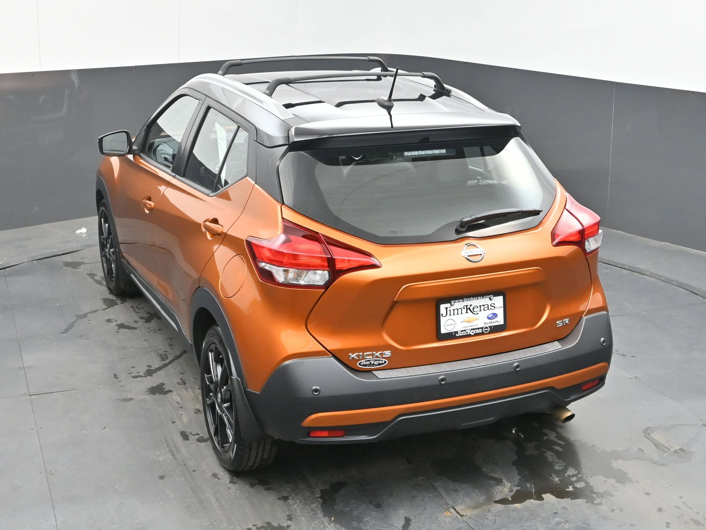 2020 Nissan Kicks SR