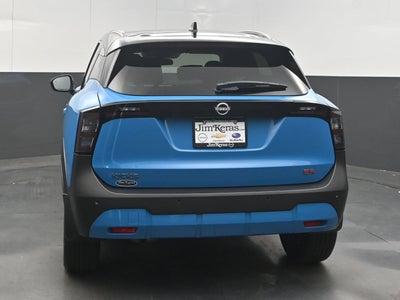 2025 Nissan Kicks SR