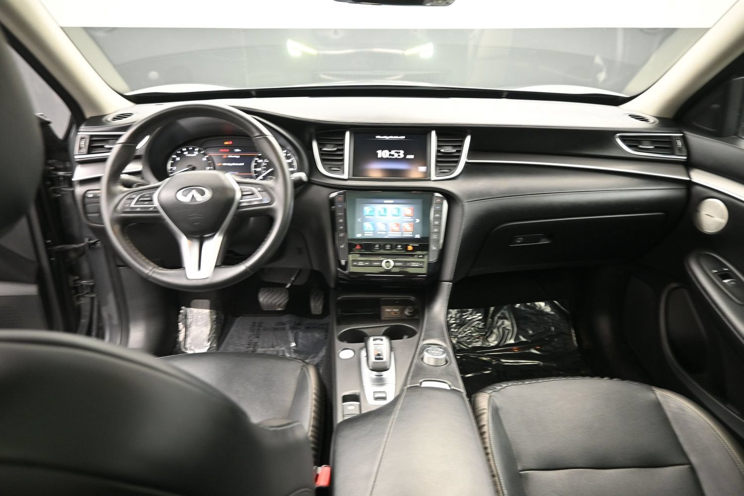 2023 INFINITI QX50 LUXE