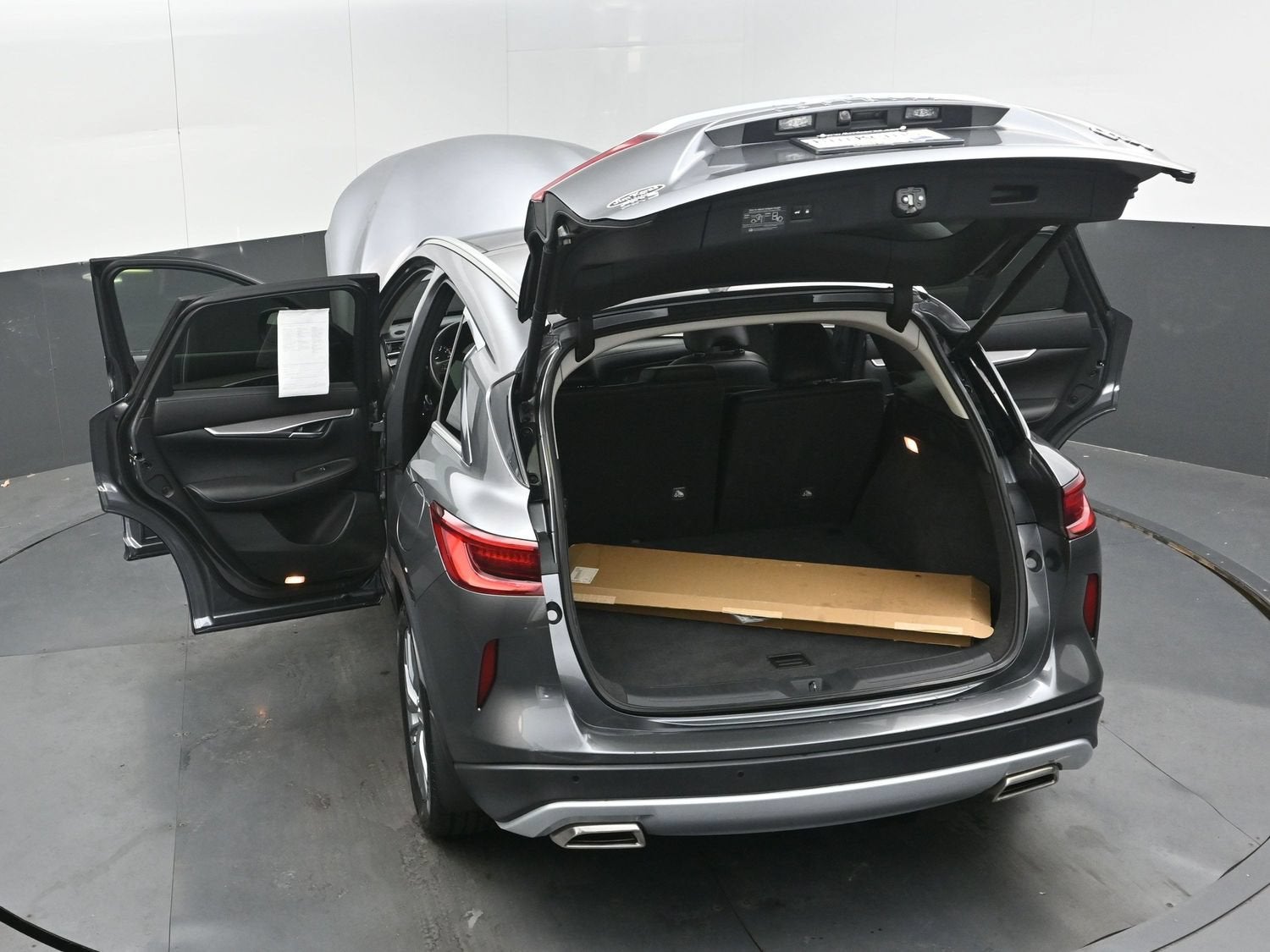 2023 INFINITI QX50 LUXE