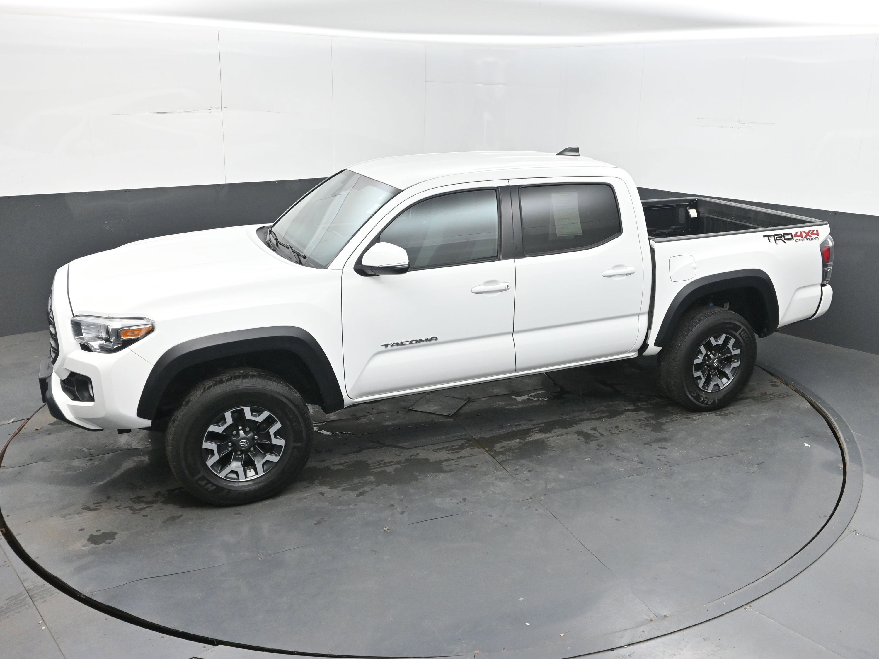 2022 Toyota Tacoma 4WD TRD Off-Road