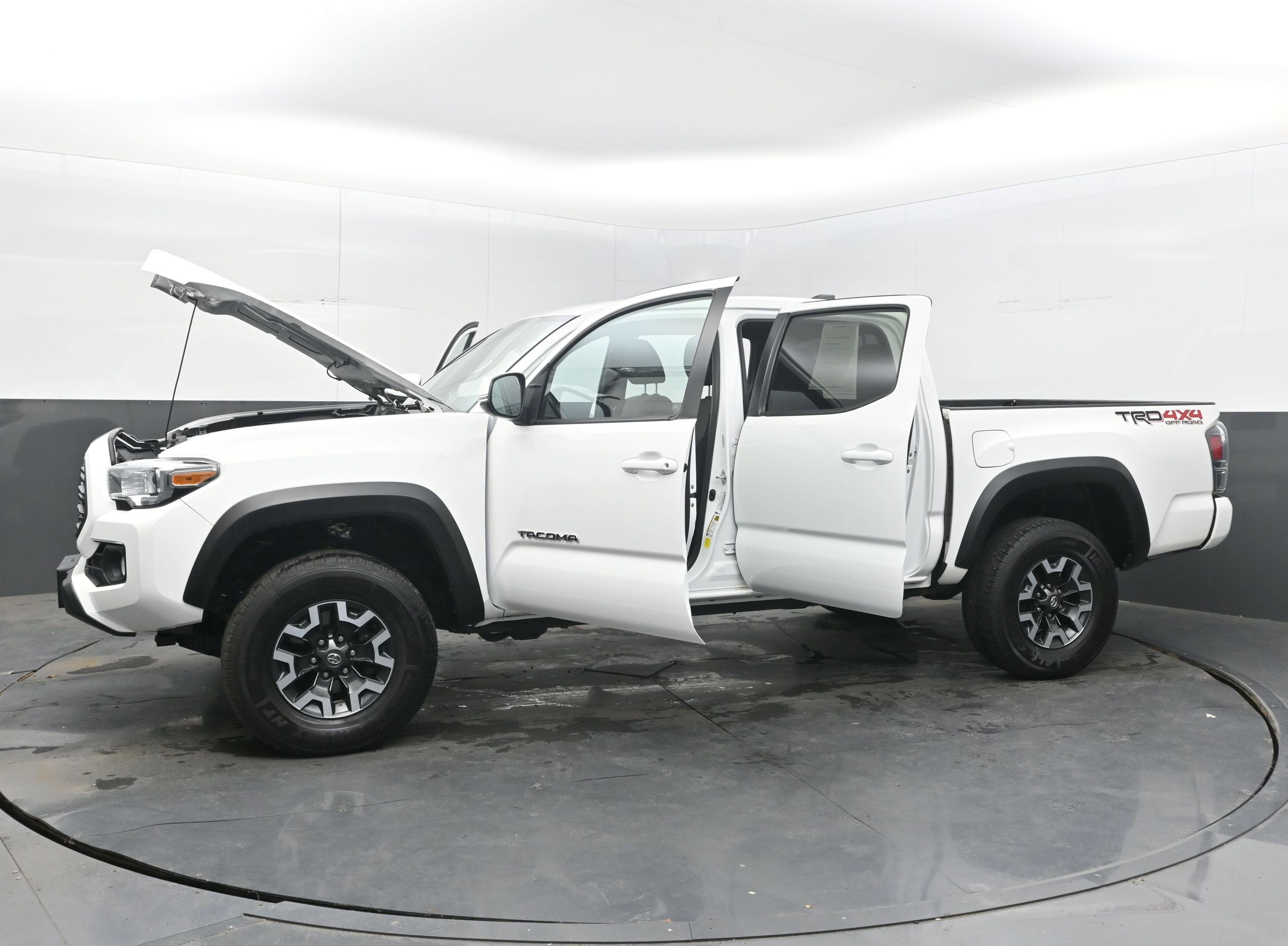 2022 Toyota Tacoma 4WD TRD Off-Road