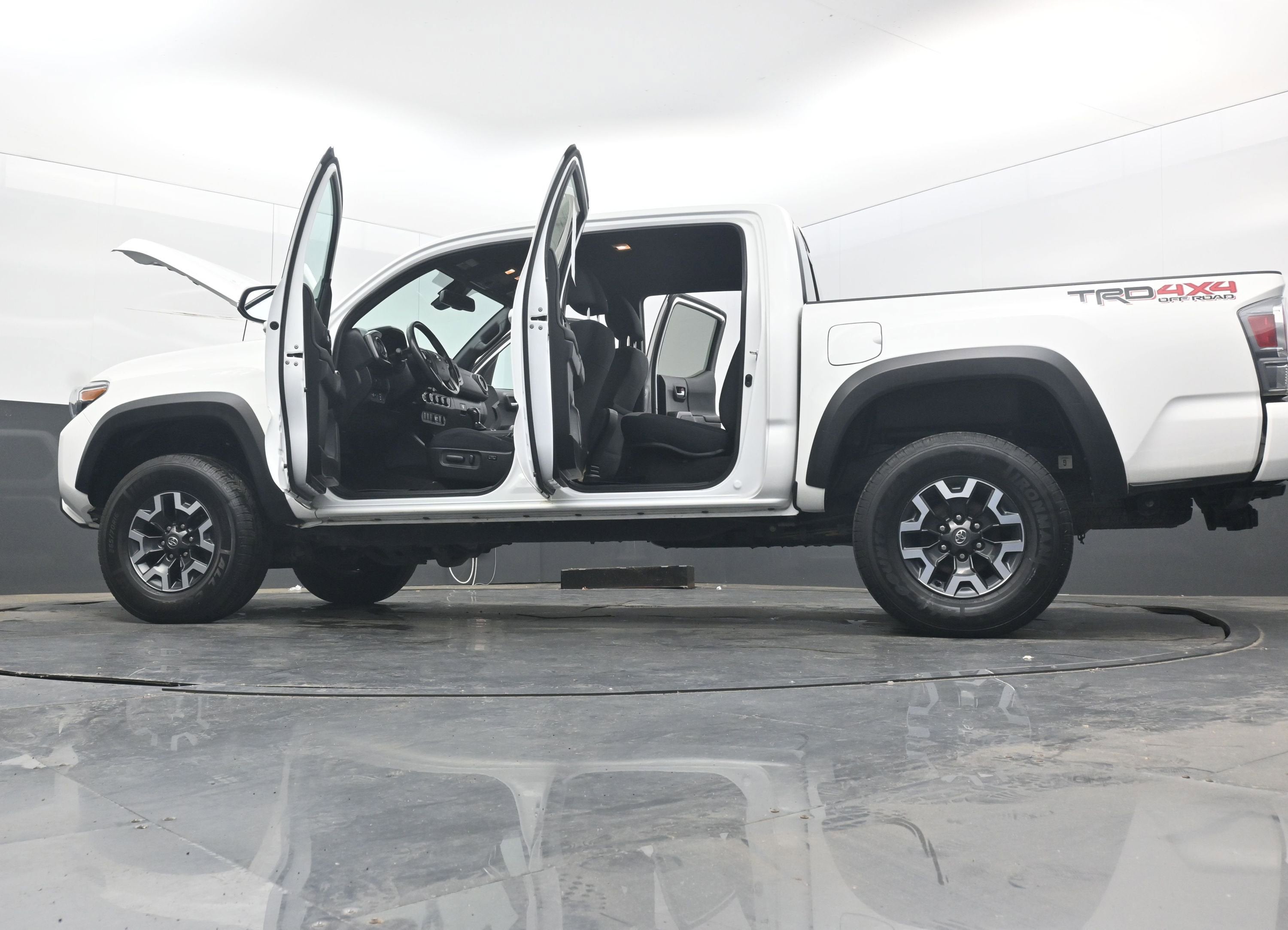 2022 Toyota Tacoma 4WD TRD Off-Road