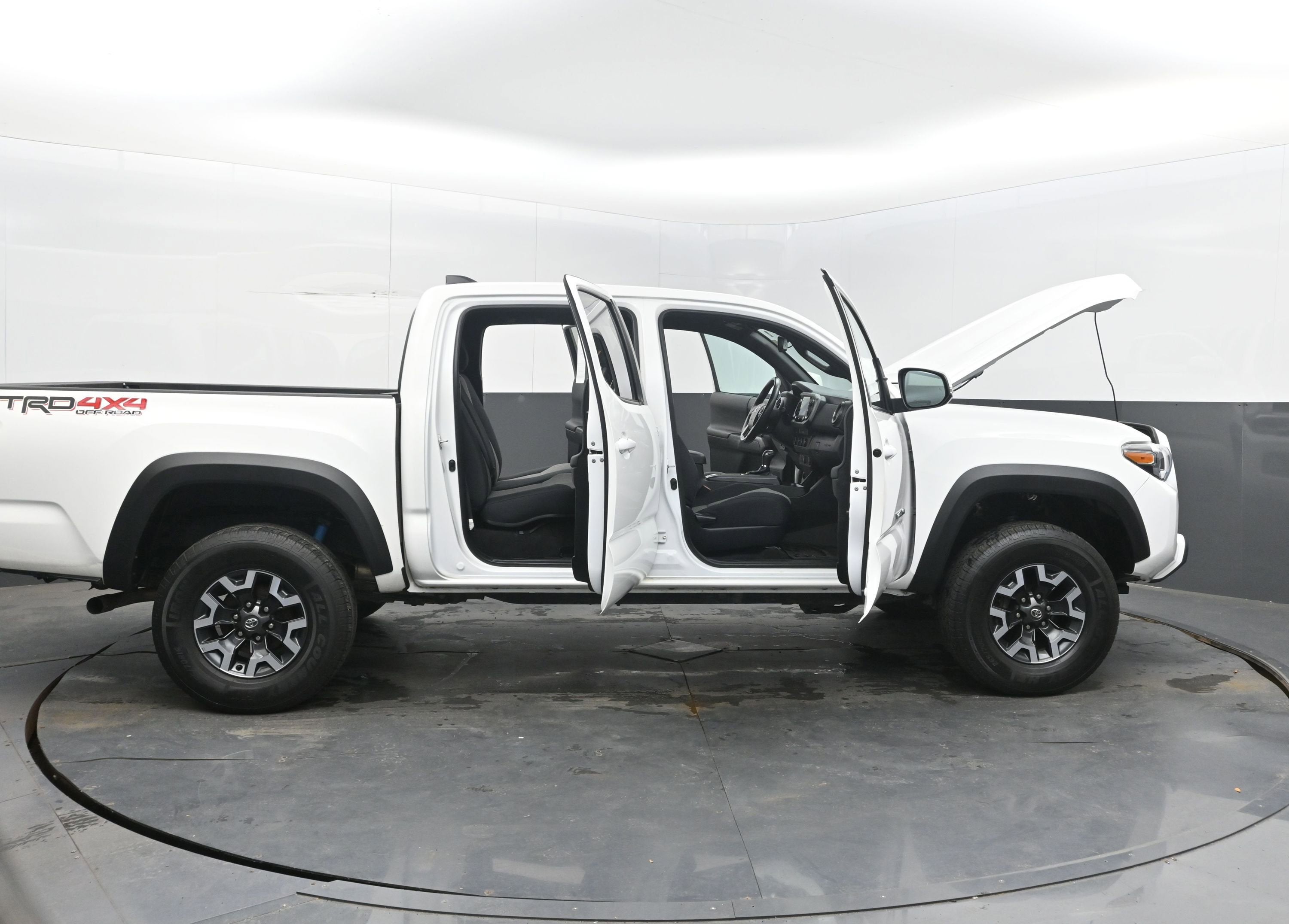 2022 Toyota Tacoma 4WD TRD Off-Road