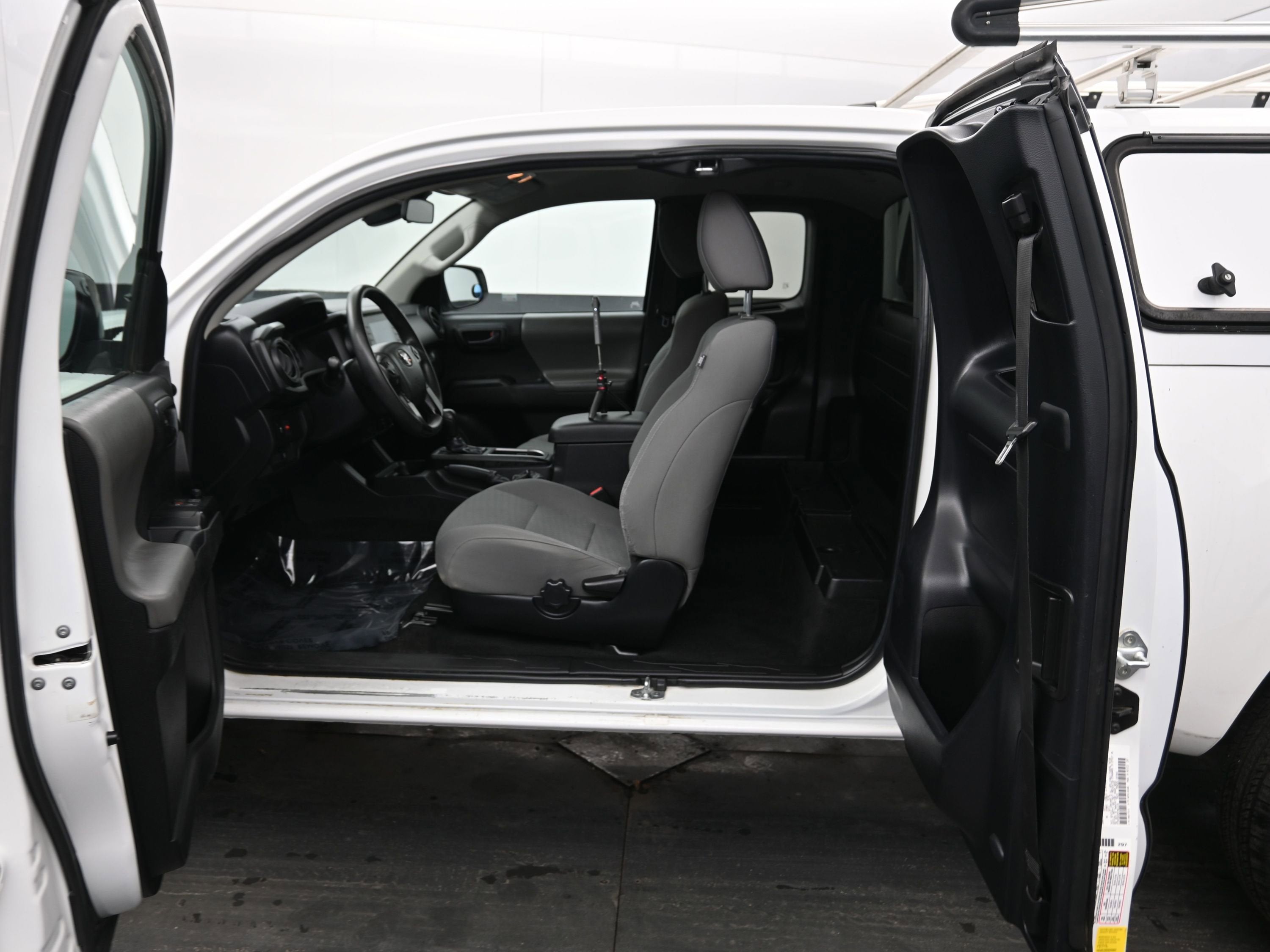 2022 Toyota Tacoma 2WD SR