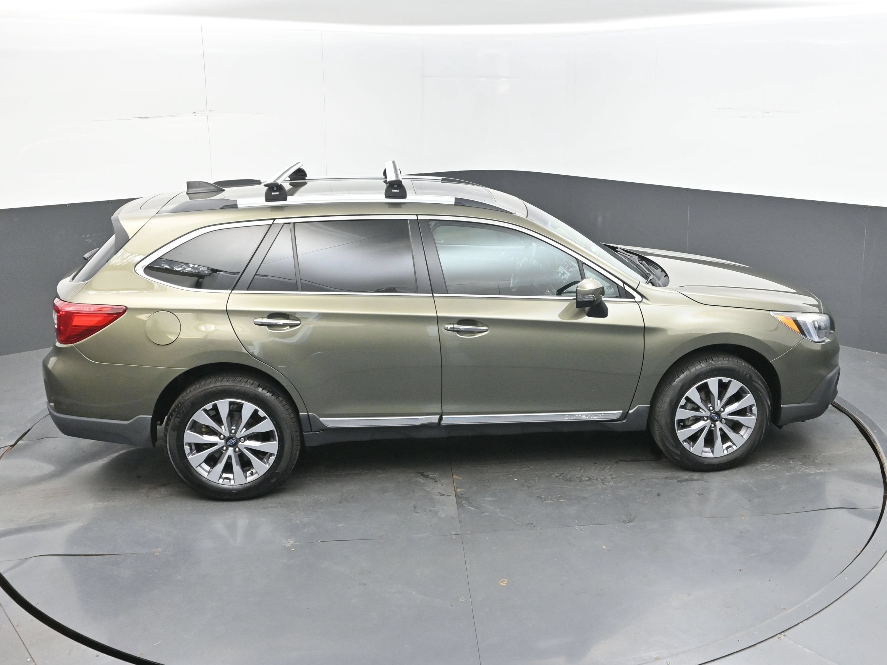 2017 Subaru Outback Touring