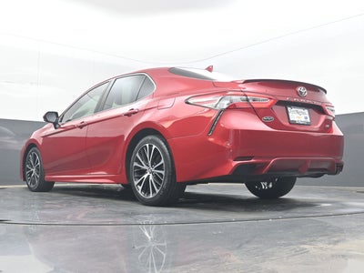 2019 Toyota Camry SE