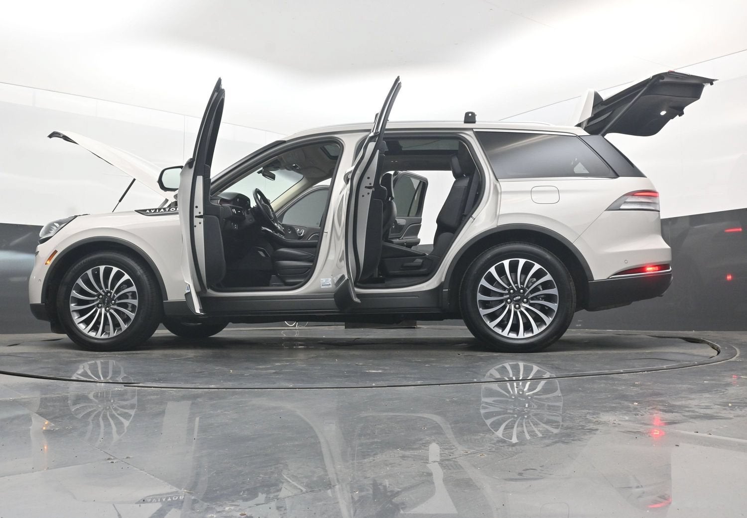 2023 Lincoln Aviator Reserve