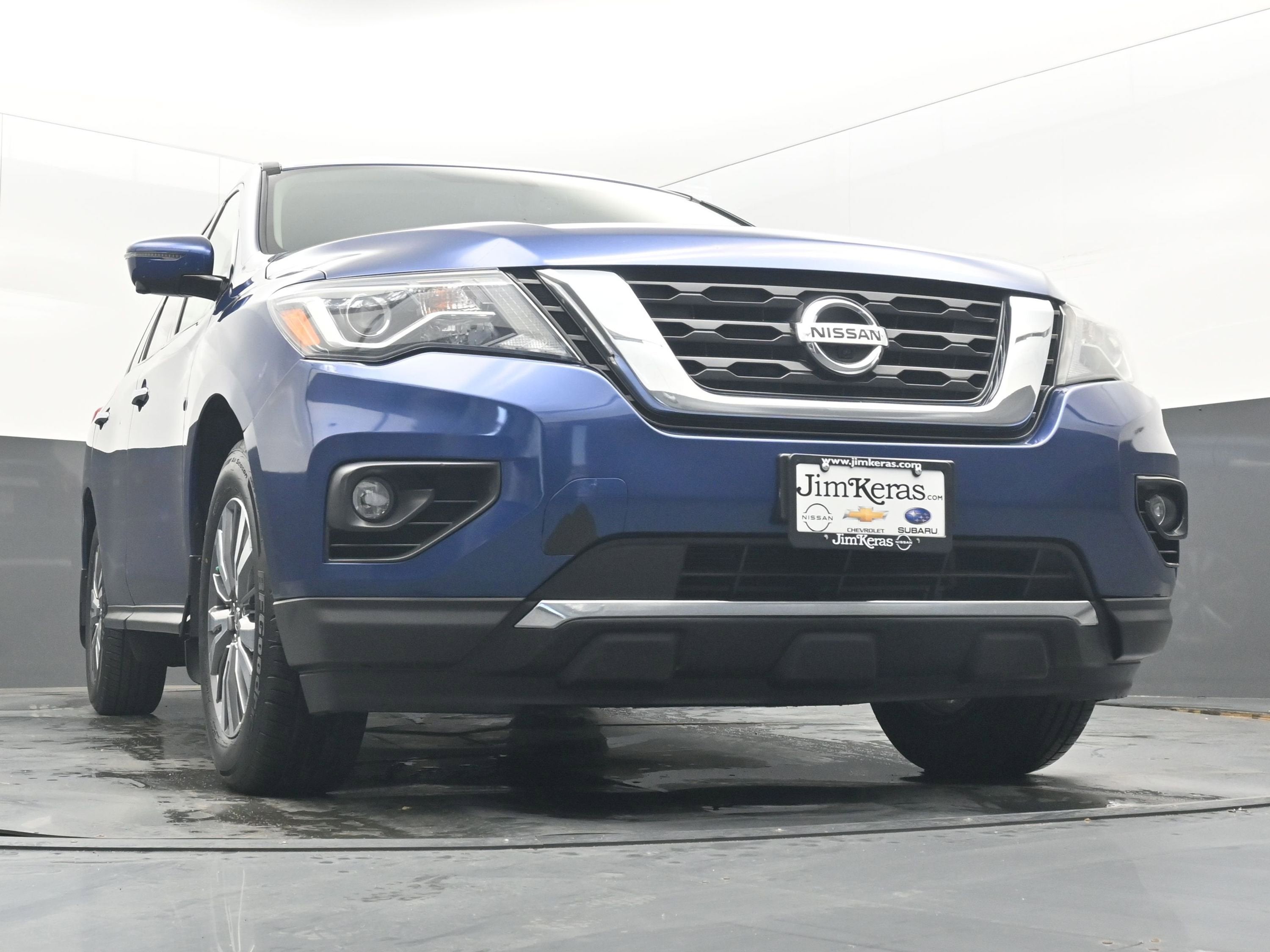 2018 Nissan Pathfinder SL