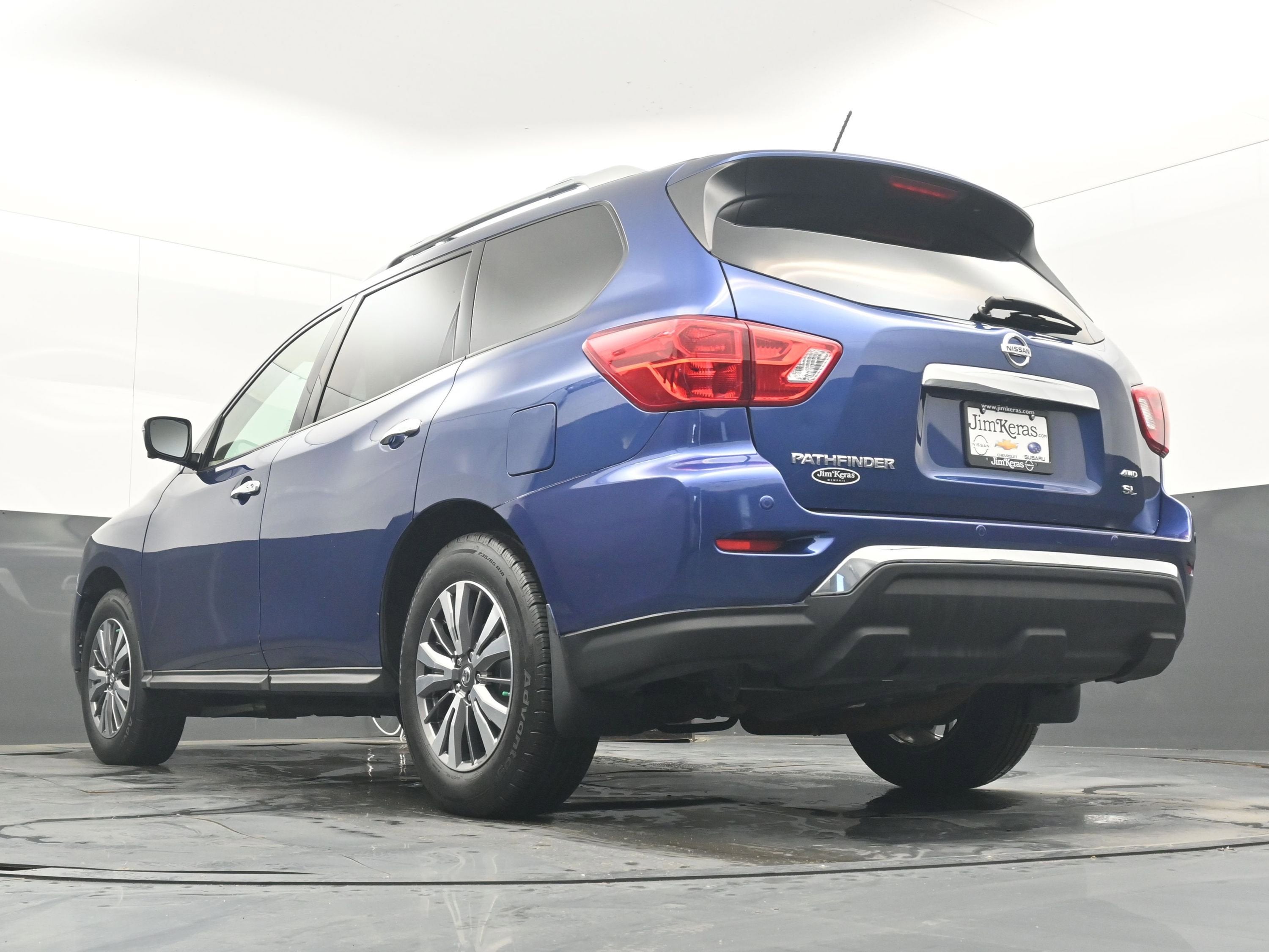 2018 Nissan Pathfinder SL