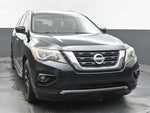 2017 Nissan Pathfinder Platinum