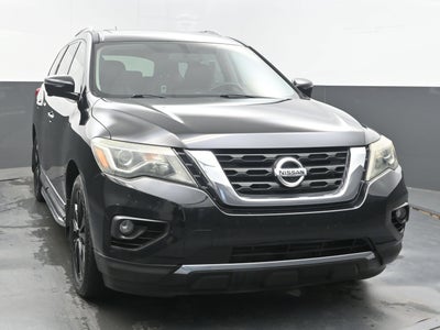 2017 Nissan Pathfinder Platinum