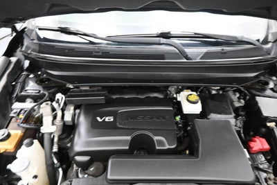 2017 Nissan Pathfinder Platinum