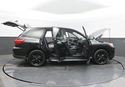 2017 Nissan Pathfinder Platinum
