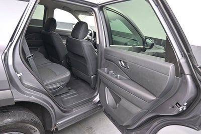 2025 Nissan Pathfinder S