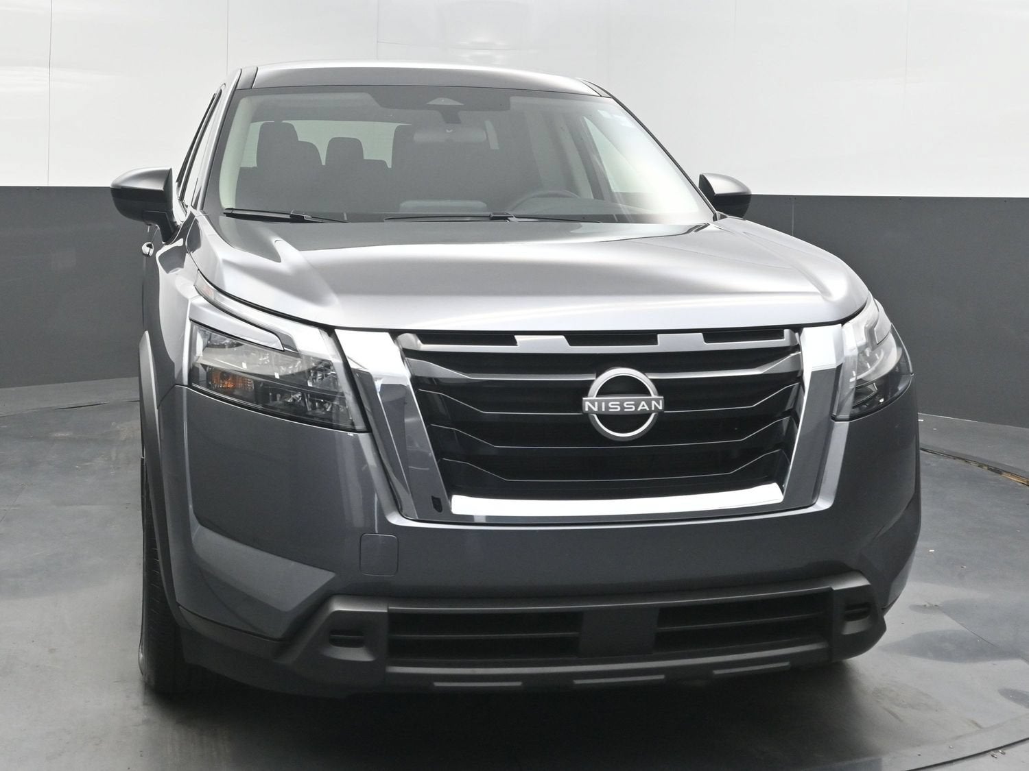 2025 Nissan Pathfinder S