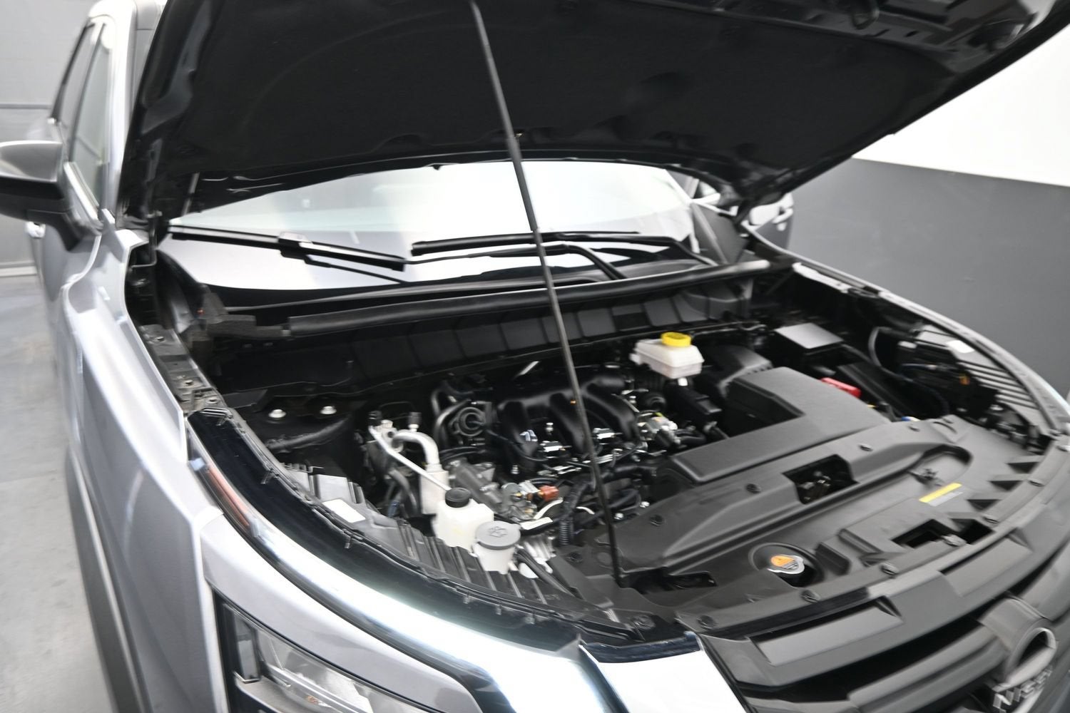 2025 Nissan Pathfinder S