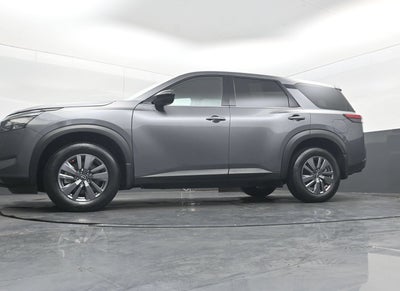 2025 Nissan Pathfinder S