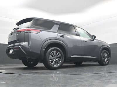 2025 Nissan Pathfinder S