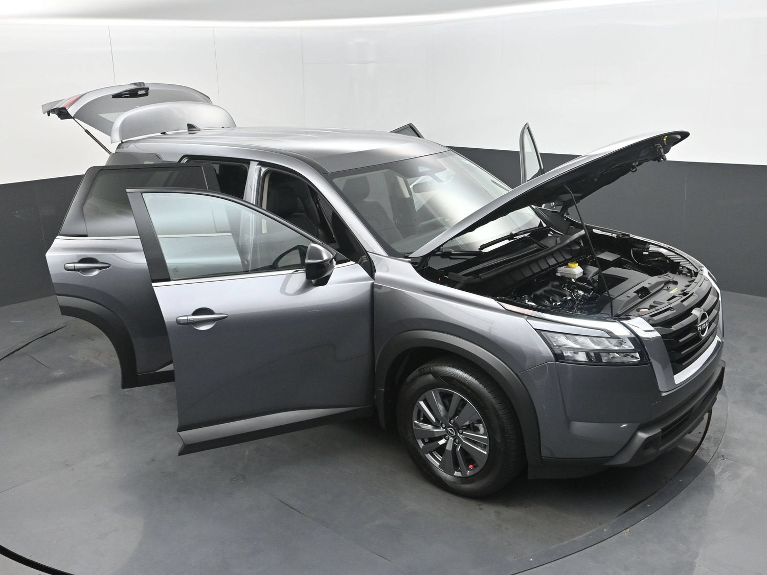 2025 Nissan Pathfinder S