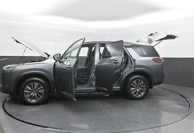2025 Nissan Pathfinder S