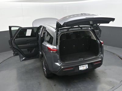 2025 Nissan Pathfinder S