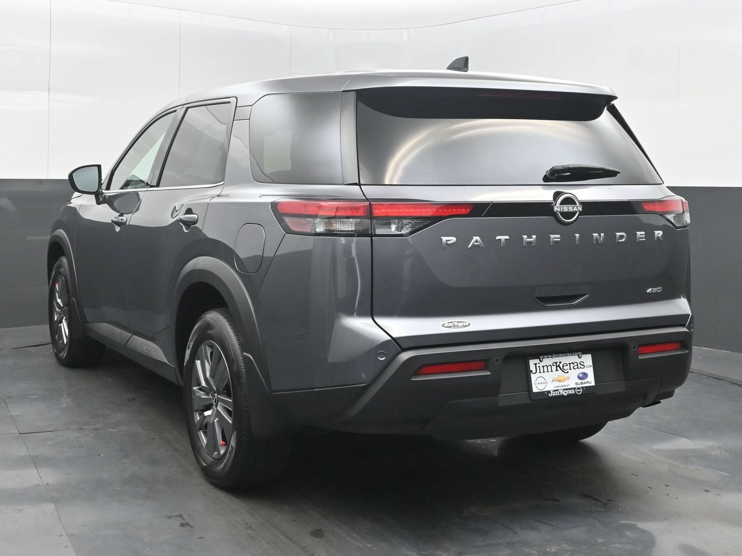 2025 Nissan Pathfinder S