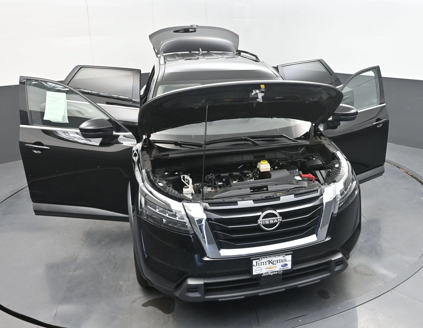 2023 Nissan Pathfinder SV