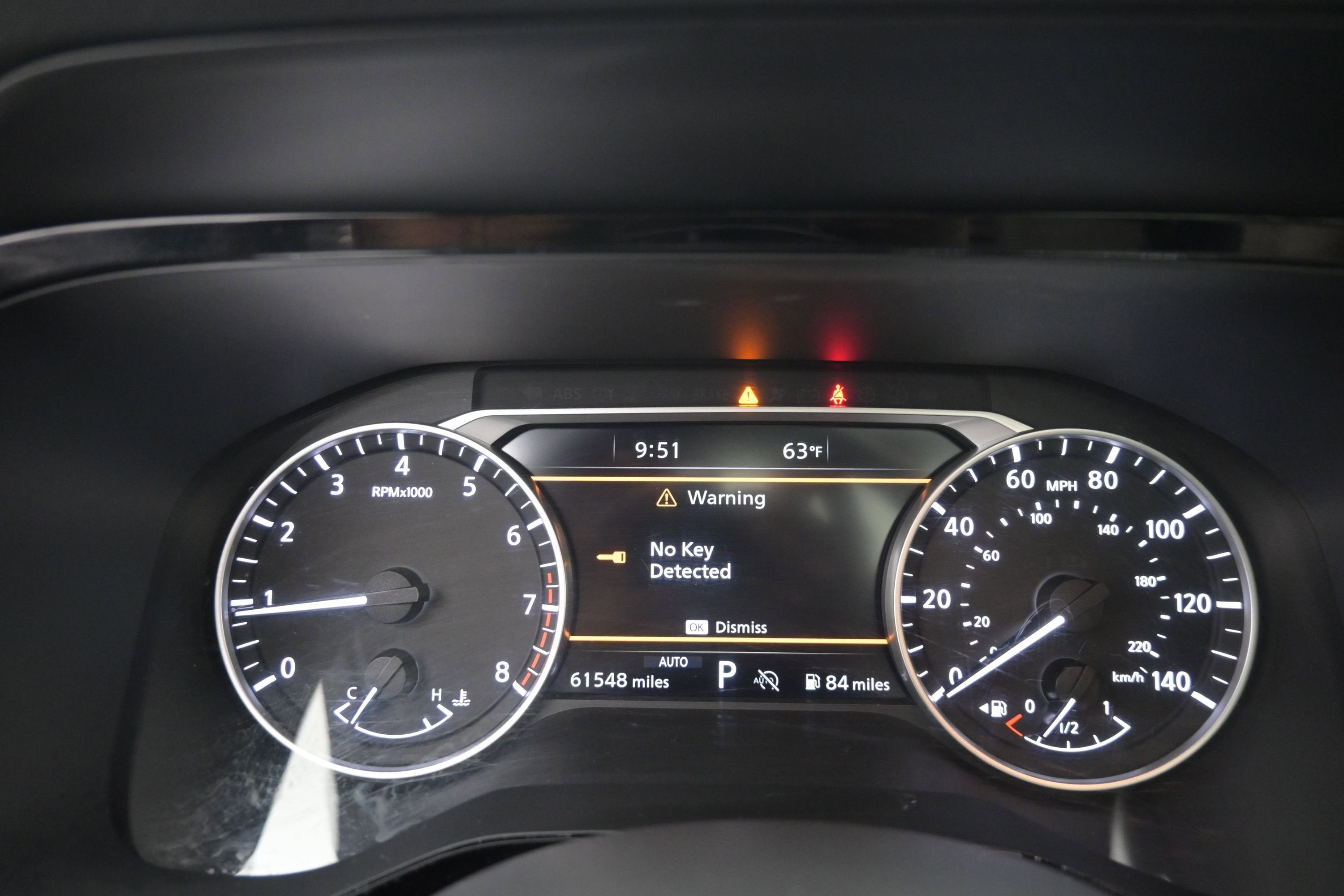 2022 Nissan Pathfinder SL