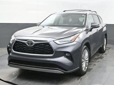 2022 Toyota Highlander Platinum