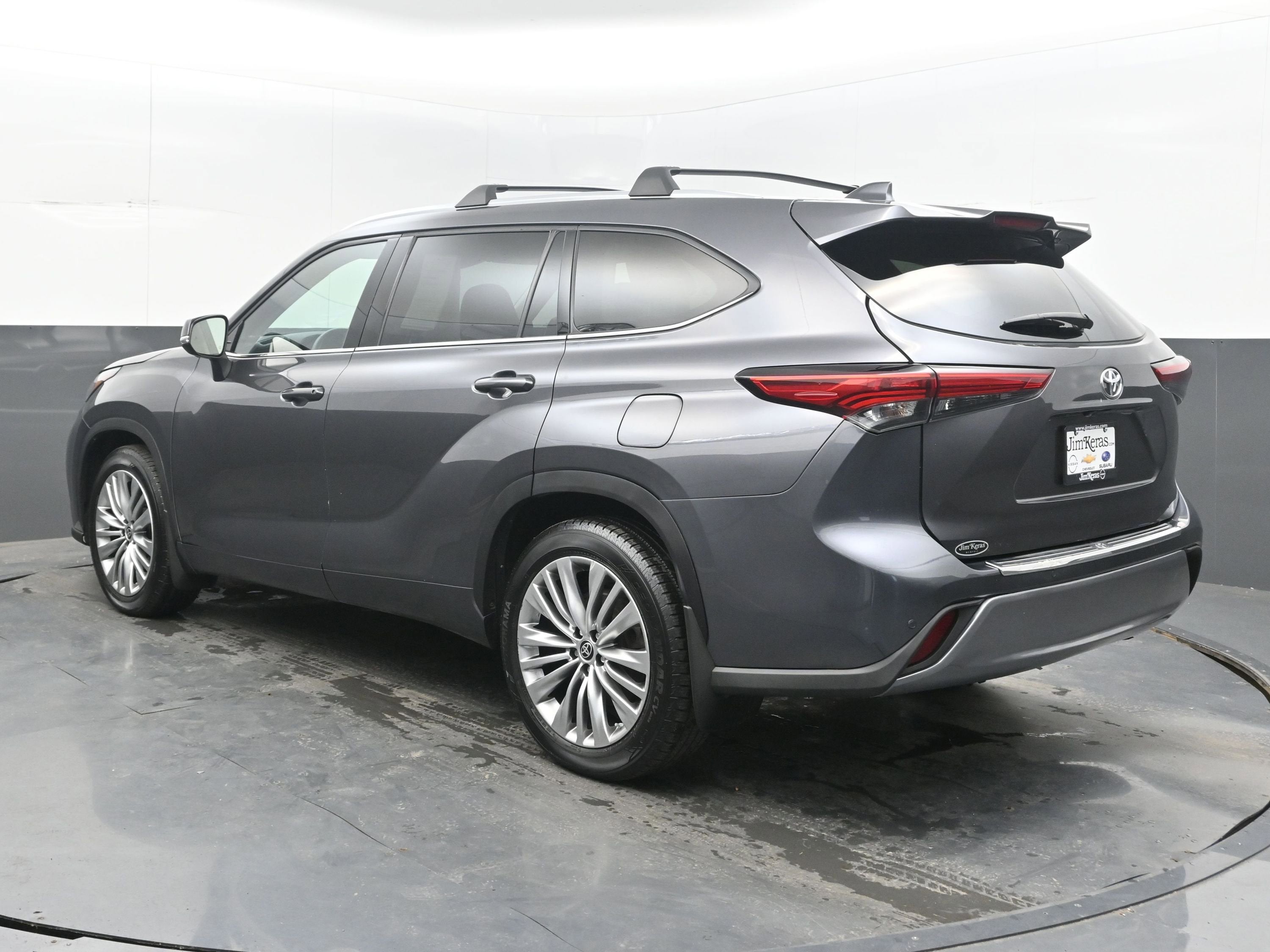 2022 Toyota Highlander Platinum