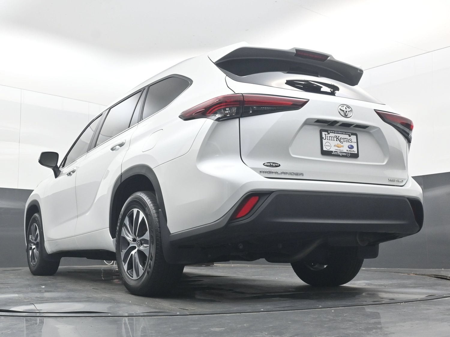2024 Toyota Highlander XLE