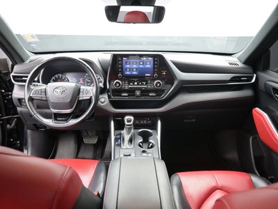 2022 Toyota Highlander XSE