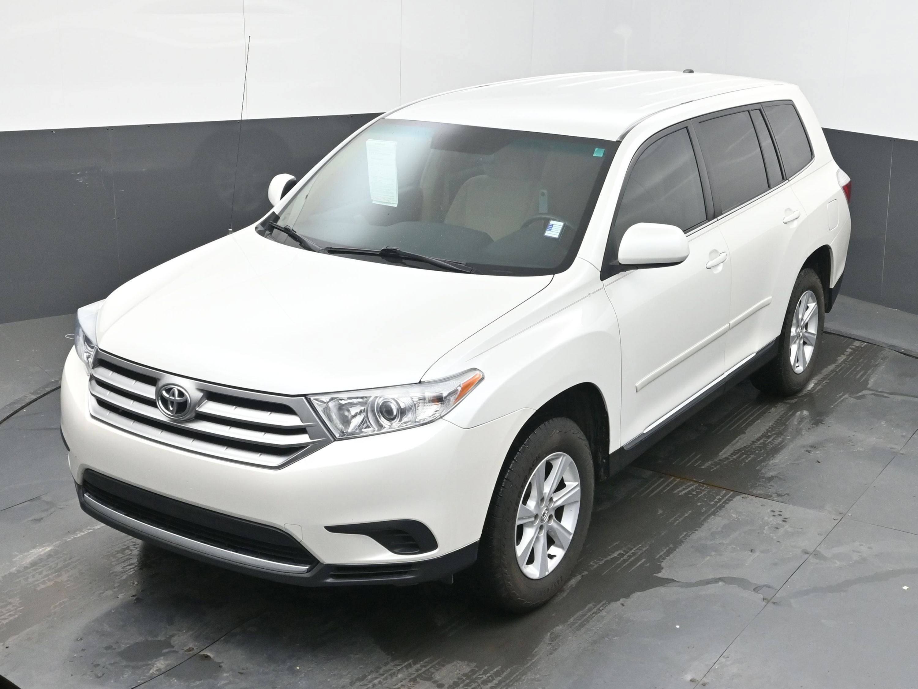 2011 Toyota Highlander Base