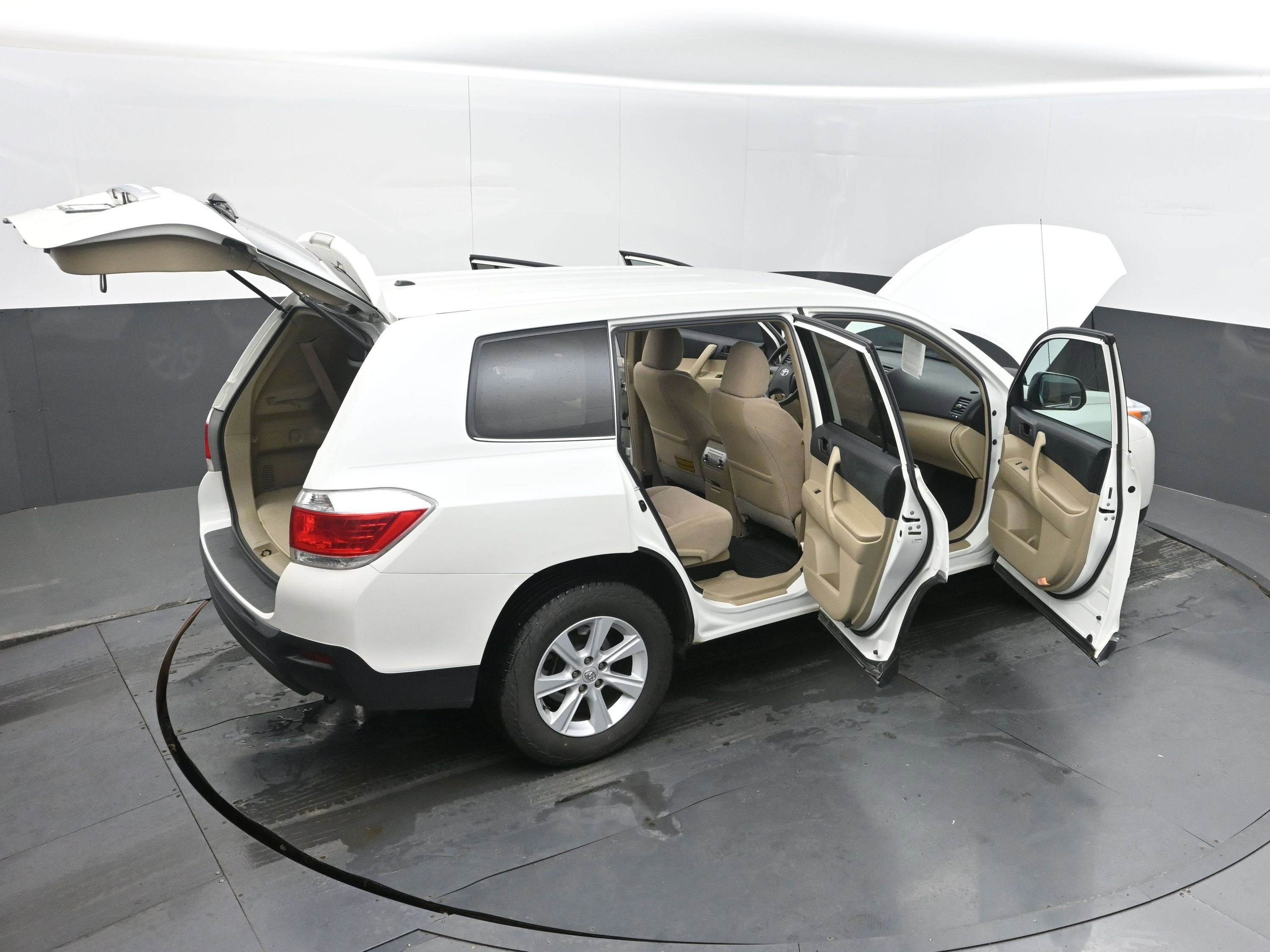 2011 Toyota Highlander Base