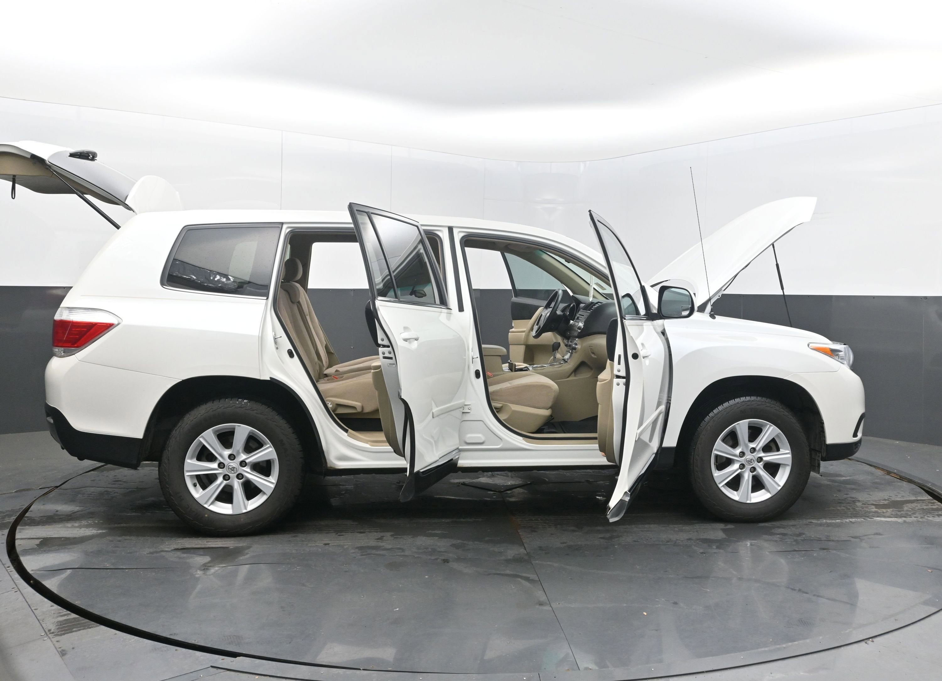 2011 Toyota Highlander Base