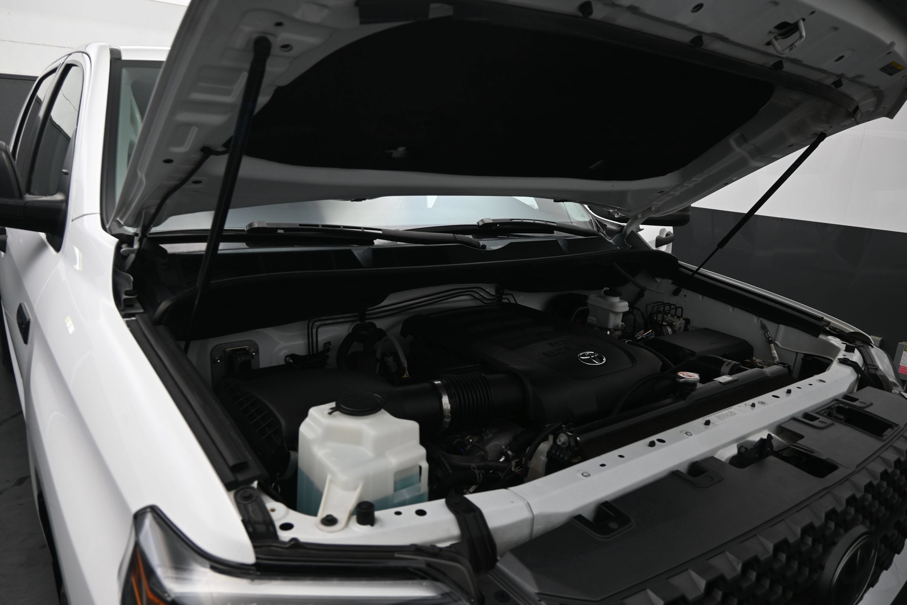 2021 Toyota Tundra 2WD SR5