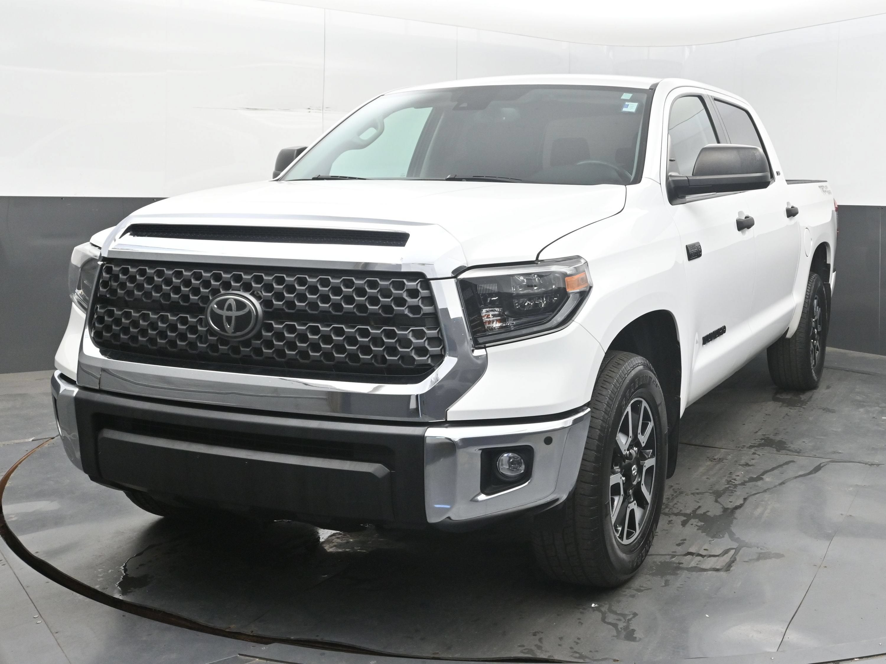 2021 Toyota Tundra 2WD SR5