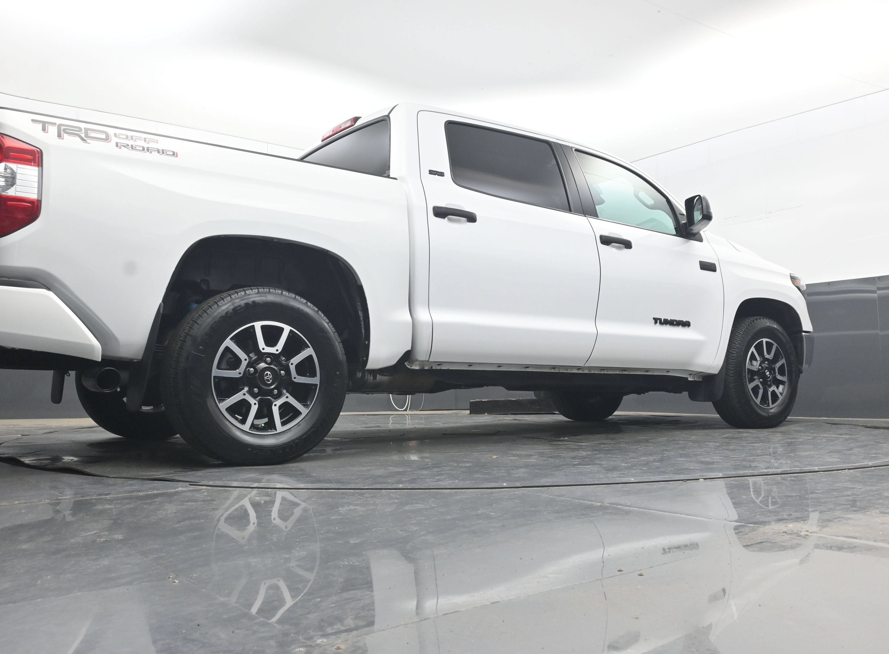 2021 Toyota Tundra 2WD SR5