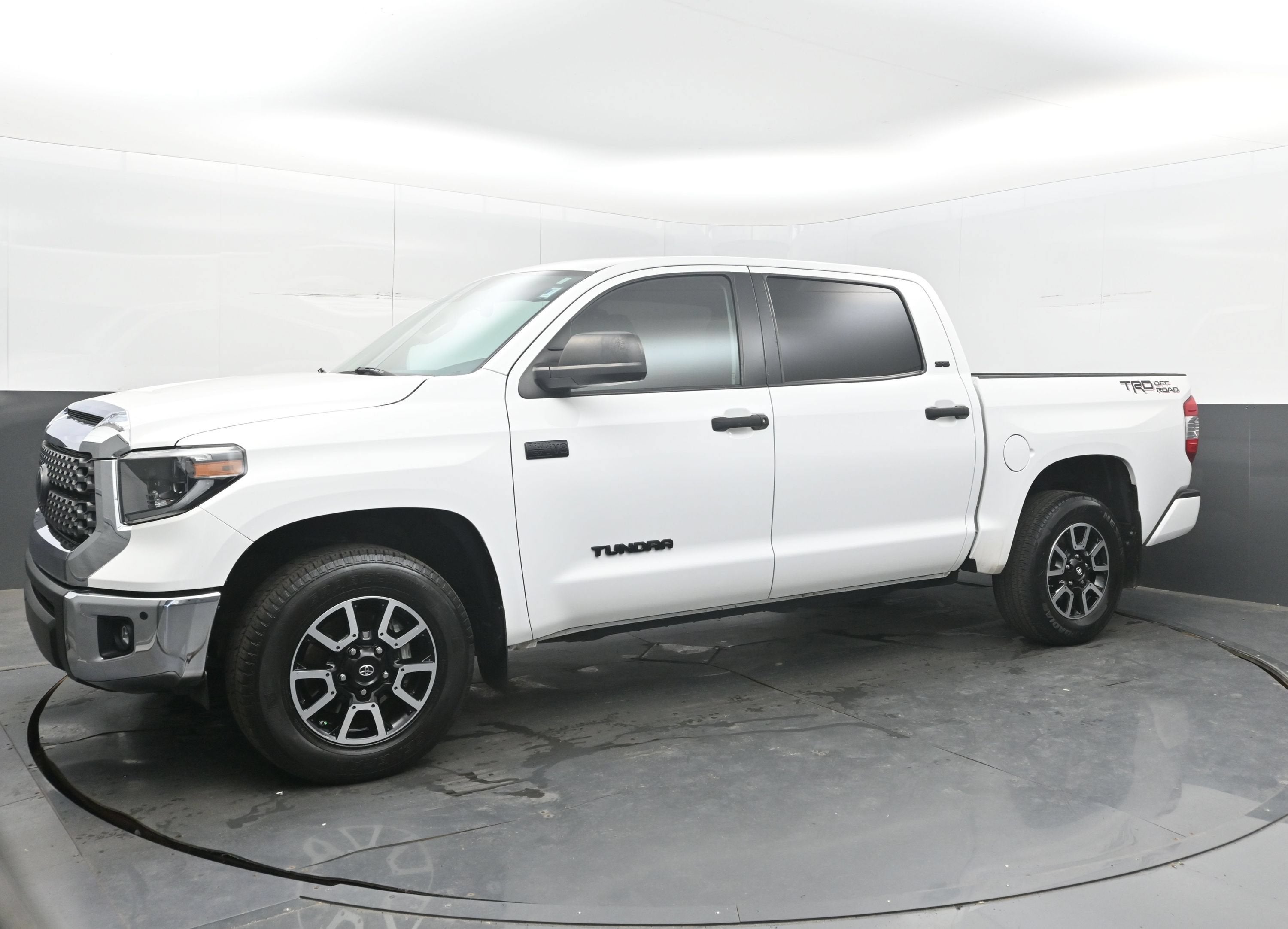 2021 Toyota Tundra 2WD SR5